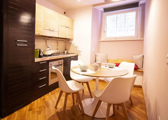 Saint John House 아파트 *