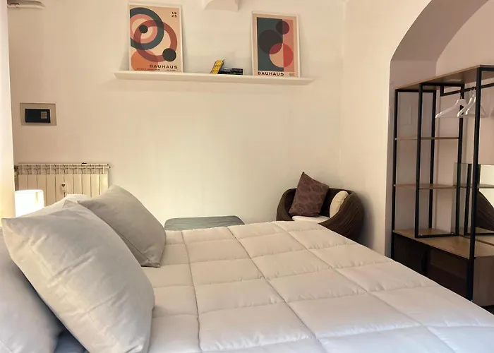 Saint John House * روما